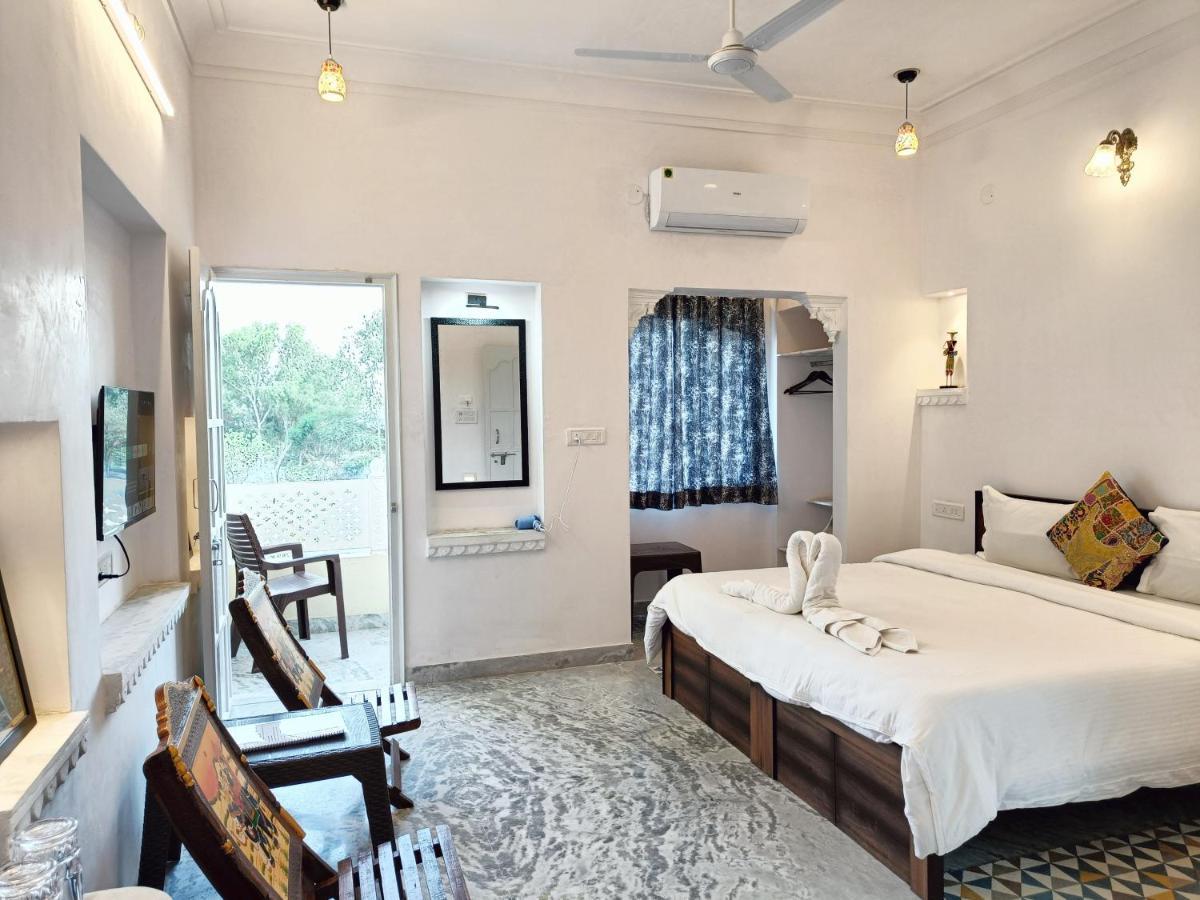 Prakash Ji'S Haveli -Luxurious Lakeside Retreat- Hotel Udaipur Eksteriør billede