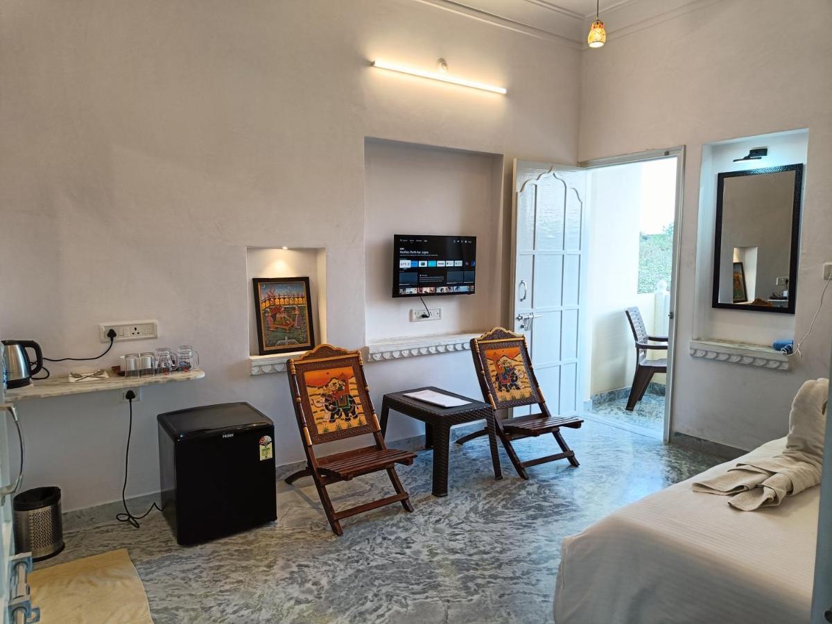 Prakash Ji'S Haveli -Luxurious Lakeside Retreat- Hotel Udaipur Eksteriør billede