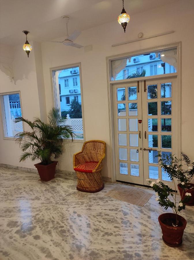 Prakash Ji'S Haveli -Luxurious Lakeside Retreat- Hotel Udaipur Eksteriør billede